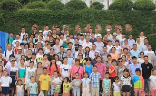 春回大地暖，活力生活，我與金力士共成長(zhǎng)